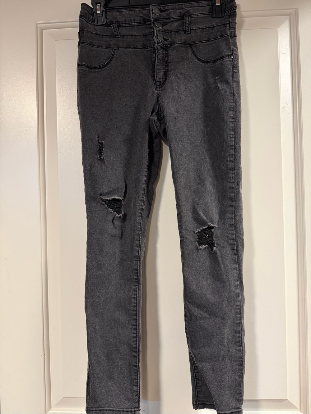 Refuge Distressed Skinny Jeans Gray Black Button Fly Stretch Women’s Size 8